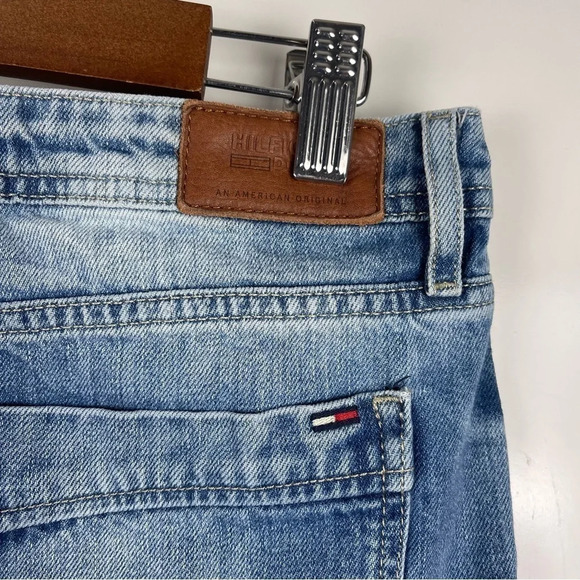 Tommy Hilfiger Distressed Mid Rise Straight Ankle Suky Jeans Size 28 - Picture 5 of 9